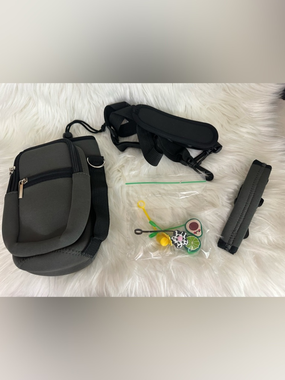 Botle Carrier Bag with Phone Pocket